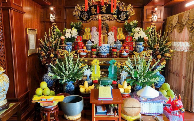 cách bố trí bàn thờ gia tiên